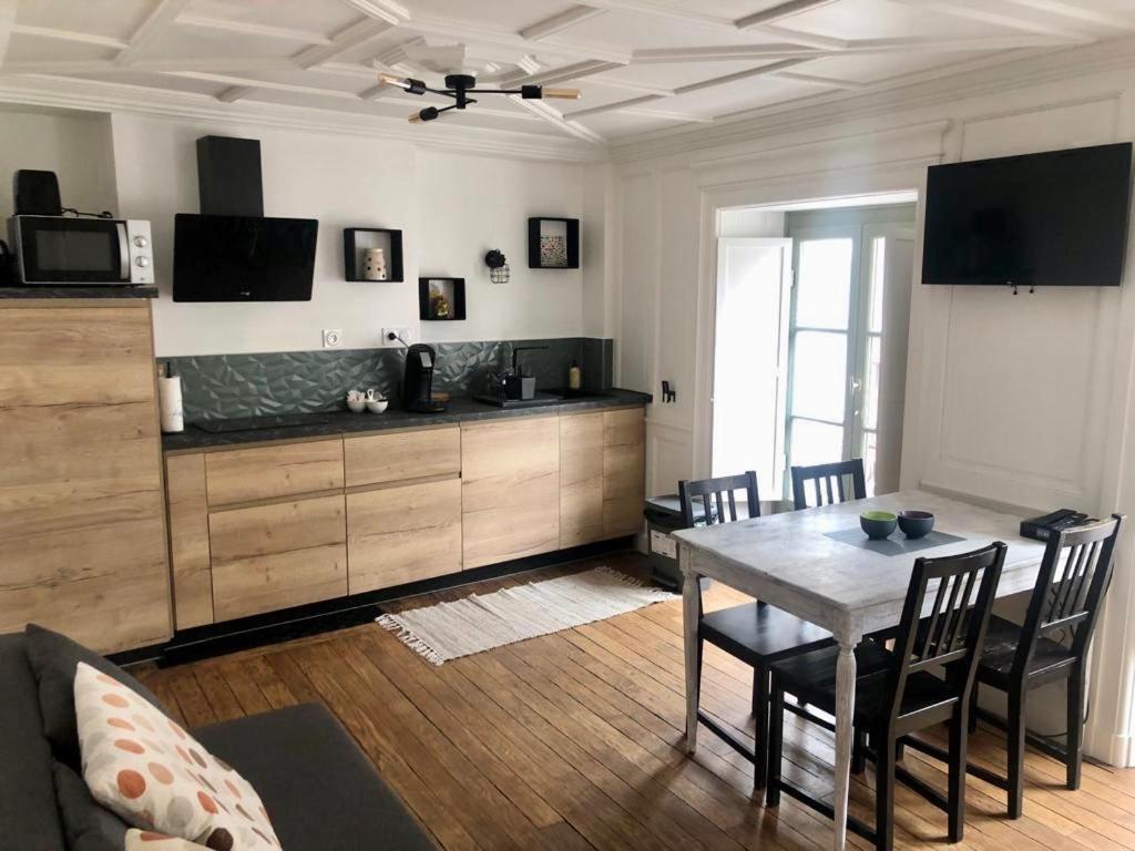 Le Garengeot - Wifi - Centre Ville - Property Rental Nm Vitré Eksteriør billede